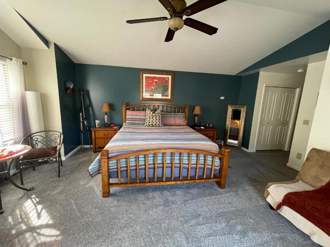 Bed & Breakfast Harvest House 2*