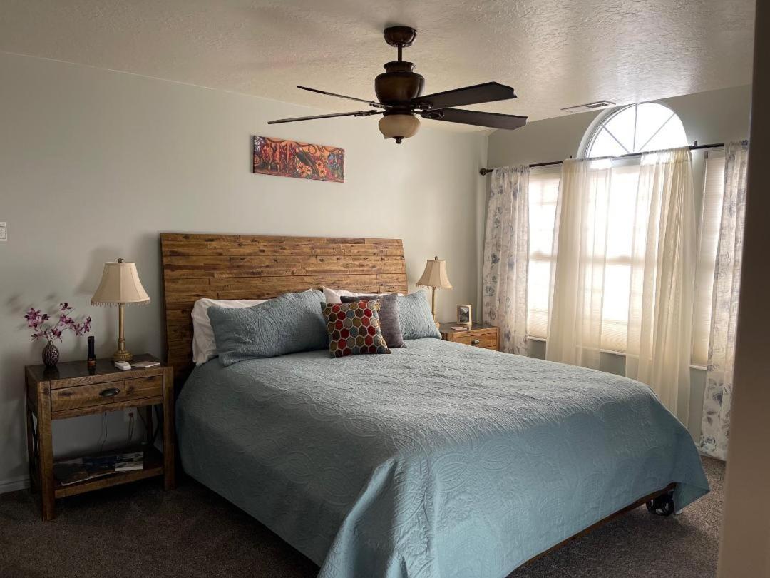 Harvest House 2* Springdale